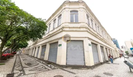 Imóvel comercial no centro da cidade! - J8