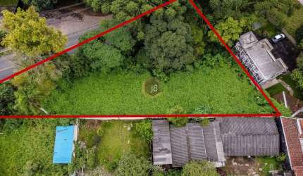 Terreno em ótima localização - J8
