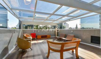 Sobrado duplex no Juvevê - J8