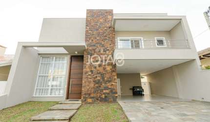 Casa condomínio fechado Abranches - J8