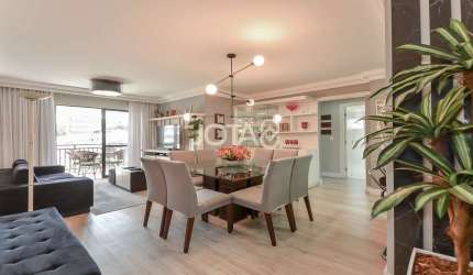 Lindo apartamento no Juvevê - J8 Imóveis