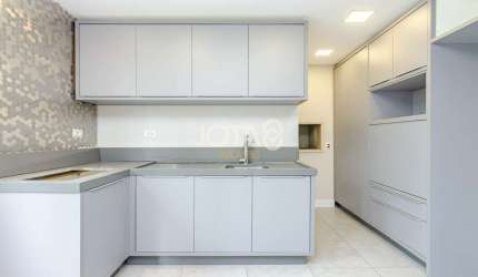 Apartamento duplex de 2 quartos no Bigorrilho - J8
