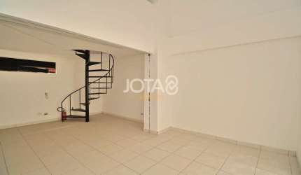 Loja comercial em região central - J8 Imóveis