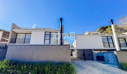 Sobrado lindo e novo no Ecoville - J8 Imóveis