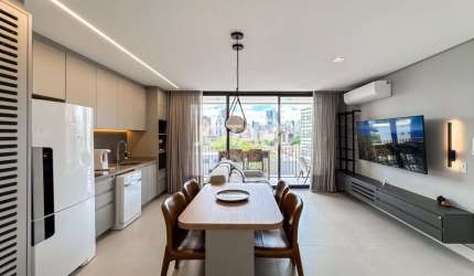 Apartamento novo e pronto para morar no Batel - J8