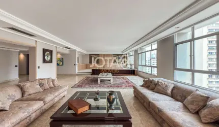 Ensolarado e sofisticado com 328m², no Água Verde!