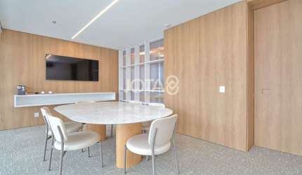 Salas comercias integradas no Mai Work! - J8