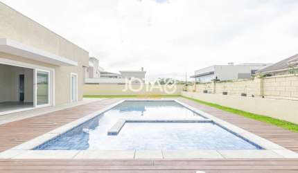 CASA NOVA CONDOMÍNIO PARATI 4 SUÍTES E PISCINA