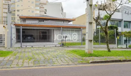 Casa comercial perfeita para o seu negócio - J8