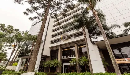 Excelente sala comercial em condomínio premium