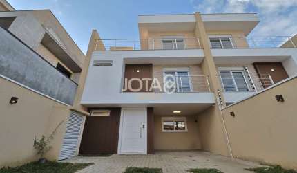 Triplex com 3 dormitórios no Santo Inácio - Jota8