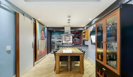 Apartamento com ótima localização - J8 Imóveis