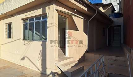 Oportunidade - Casa em Bairro Excelente!