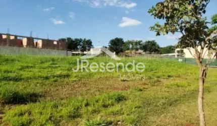 Terreno em Condomínio Alto Padrão