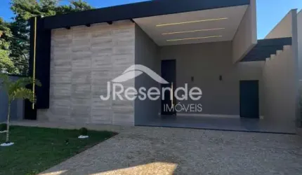 Casa térrea no Condomínio Quinta da Primavera.