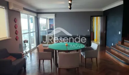 Apartamento Duplex com 3 Suítes localizado na Av. Fiusa