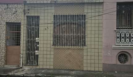CASA À VENDA NA BENJAMIN CONSTANT, NO BAIRRO DO REDUTO
