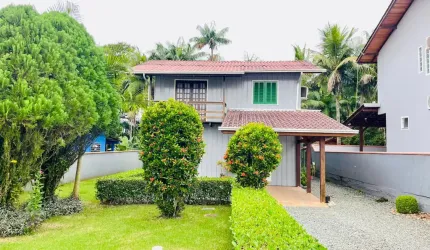 Casa para Venda com terreno de 653m2 de área privativa  no Bairro Itaipava  - itajaí Santa Catarina