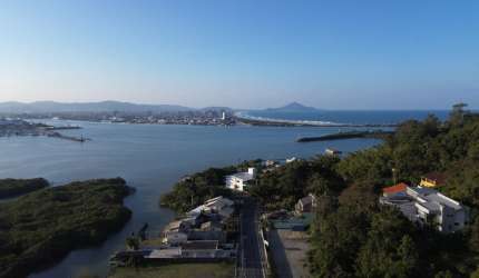 Apartamento para Venda com 3 Suites  Vista  Mar  Bairro  Fazenda - Itajaí - SC