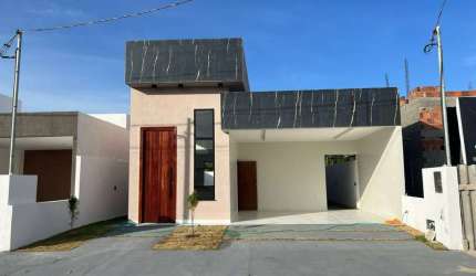 Casa no Condomínio Sol e Praia