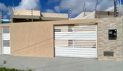 Casa no Eduardo Gomes