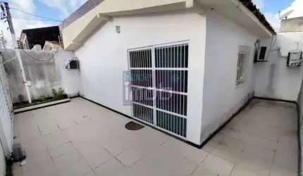 Casa no Conj. Leite Neto