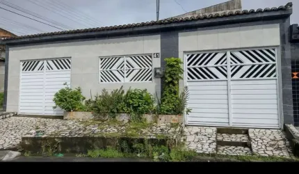 Casa Conjunto Albano Franco