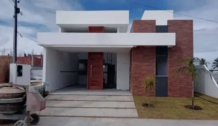 Casa no Condomínio Padang Beach Residence