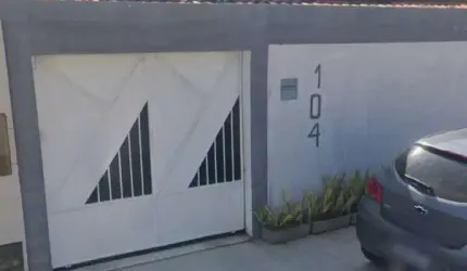 Casa na Aruana Porteira Fechada