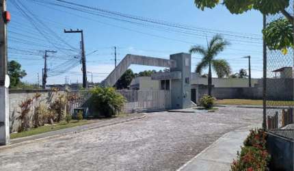 Casa no Condomínio Bela Vida