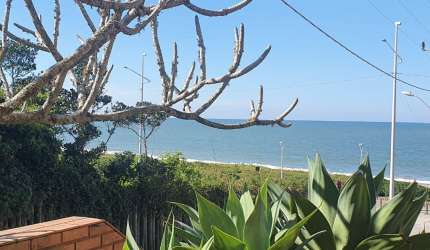 Vende-se Casa Linda em Balneário Piçarras – Itacolomi!