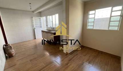 Casa térrea, toda reformada, 3 dormitórios, bosque dos eucaliptos, 156m²