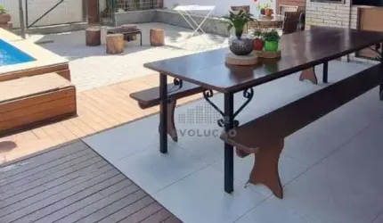 Próximo a Praia Casa com 03 Suite na Cachoeira do Bom Jesus - Florianópolis SC