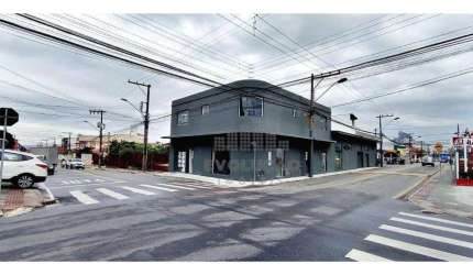 Prédio à venda Ótima Localização 448 m² por R$ 2.200.000 - Ipiranga - São José/SC