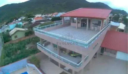 Casa com 03 Dorms com Suite + 02 Kitinetes - Ingleses Florianópolis/SC