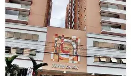 Apartamento com 2 dormitórios à venda, 99 m² por R$ 549.000,00 - Barreiros - São José/SC