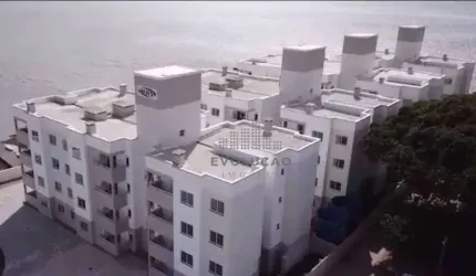 Apartamento 2 dormitórios, 58 m², bem localizado- Balneário - Florianópolis/SC