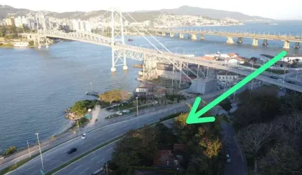 Terreno 850 m² Beira Mar Continental no Estreito - Florianópolis SC