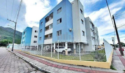 APTO 2 Quartos, Sacada 1 Vaga, Mobiliado - Praia de Fora