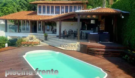 Casa com 5 dormitórios à venda, 380 m² por R$ 2.200.000,00 - Centro - São José/SC