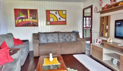 CASA 2 Quartos, 5 Vagas, Edícula - Aririú