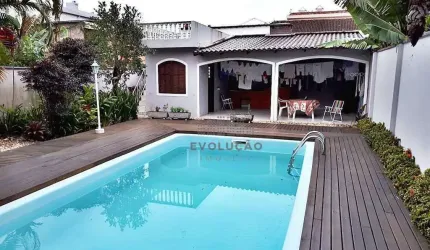 Casa com 4 dormitórios à venda - Barreiros - São José/SC