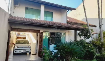 Casa com 3 dormitórios à venda - Balneário - Florianópolis/SC