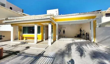 CASA 4 Quartos, 1 Suíte, 4 Vagas - Praia de Fora