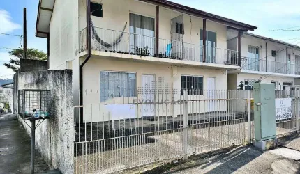02 Casas com 06 Aptos de 01 Dorms e 01 Apto de 02 Dorms em Serraria - São José/SC
