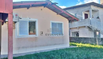 CASA 3 Quartos, 2 Vagas - Centro Histórico