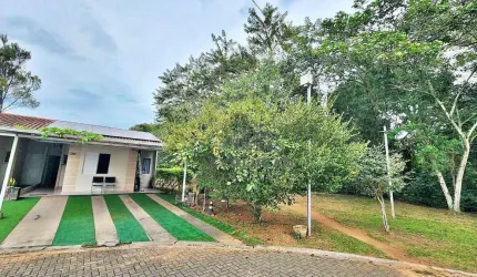 Excelente Casa com 03 Dorms com Suíte, Condomínio Fechado, Palhoça SC