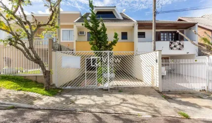 Casa com 3 quartos à venda na Rua Denis Diderot, 25, Aristocrata, São José dos Pinhais, 265 m2 por R$ 954.000
