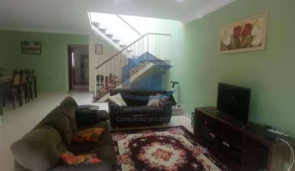 Casa com 4 quartos à venda no Jardim Sevilha, Indaiatuba , 280 m2 por R$ 900.000