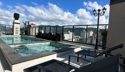 Otimo Apartamento No Centro Da Meia Praia!